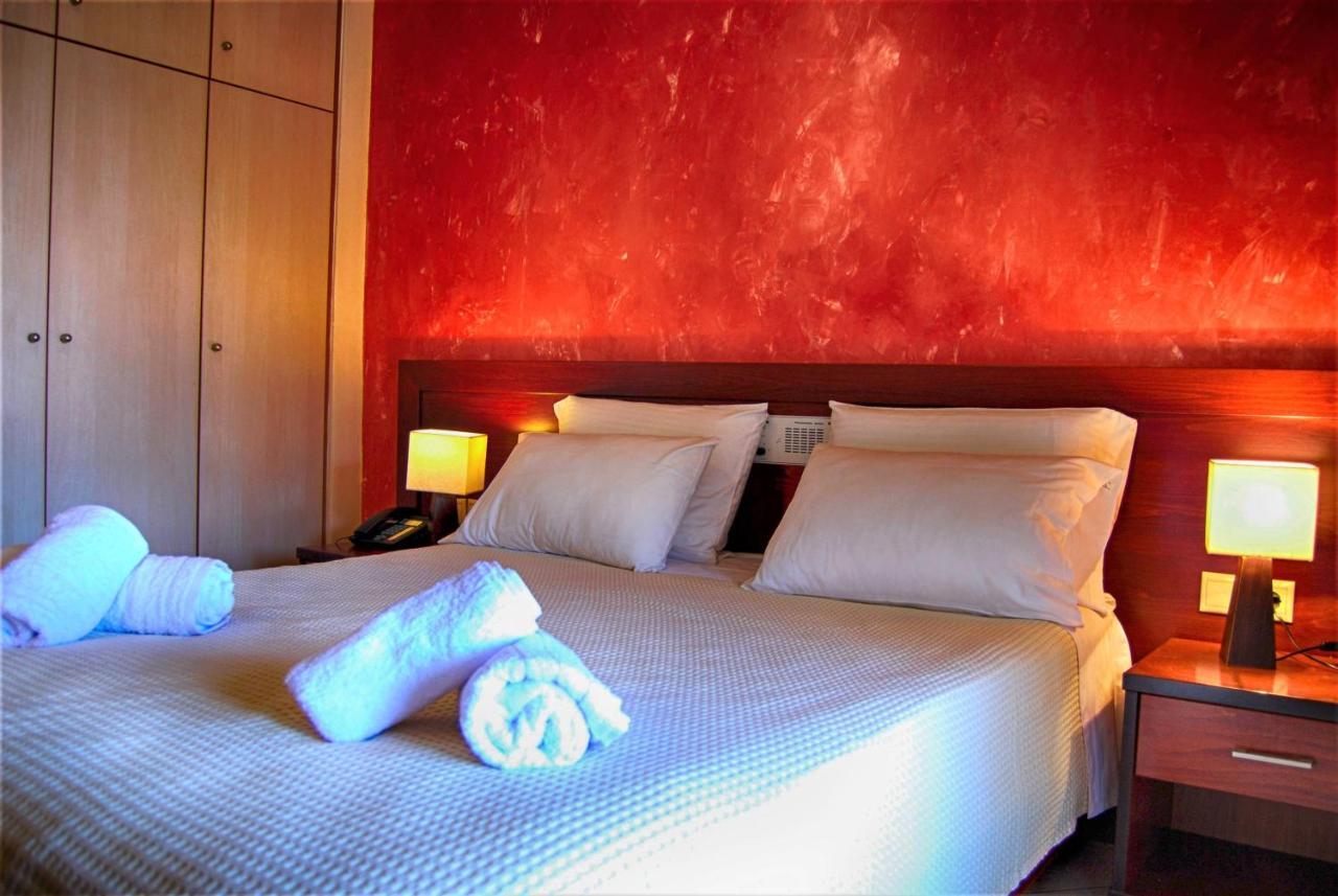 Hotel Philoxenia à Ermones Extérieur photo
